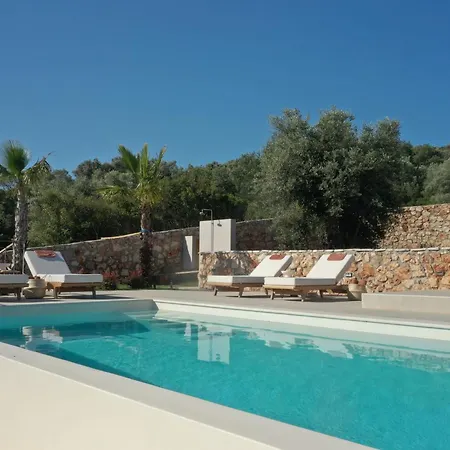 Secret Garden Lefkada Frinion