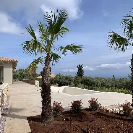 Apartment Secret Garden Lefkada *