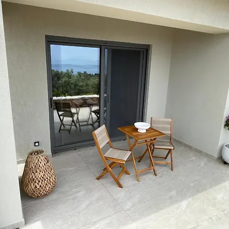 Apartament Secret Garden Lefkada Frínion