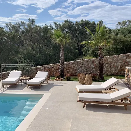 Apartment Secret Garden Lefkada Frinion