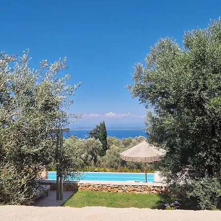 Secret Garden Lefkada * Frínion