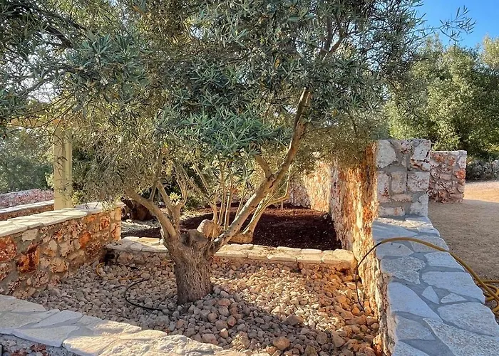 Secret Garden Lefkada Φρύνι
