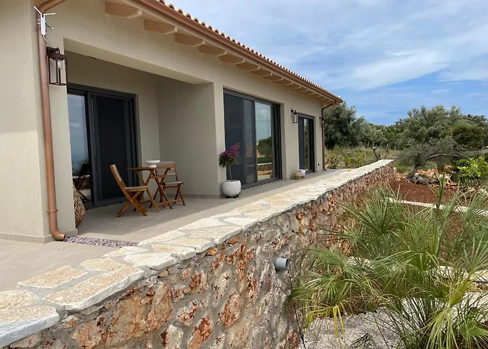 Διαμέρισμα Secret Garden Lefkada